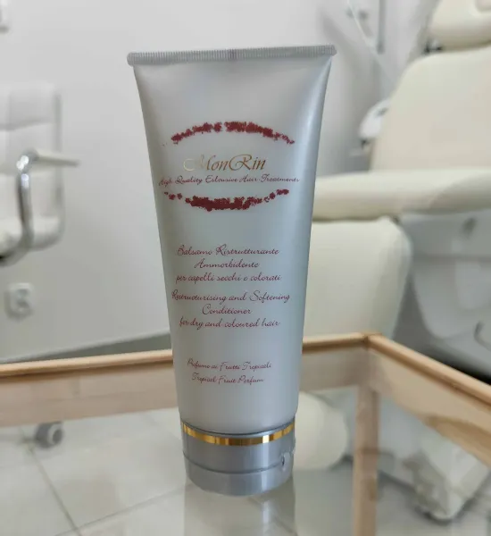 Maska nawilżająca do włosów Monrin 200 ml
